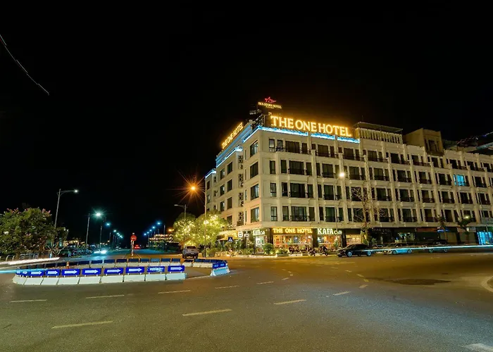 Khách sạn The One 3*
