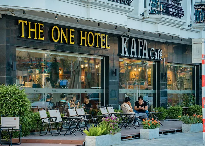 The One Khách sạn