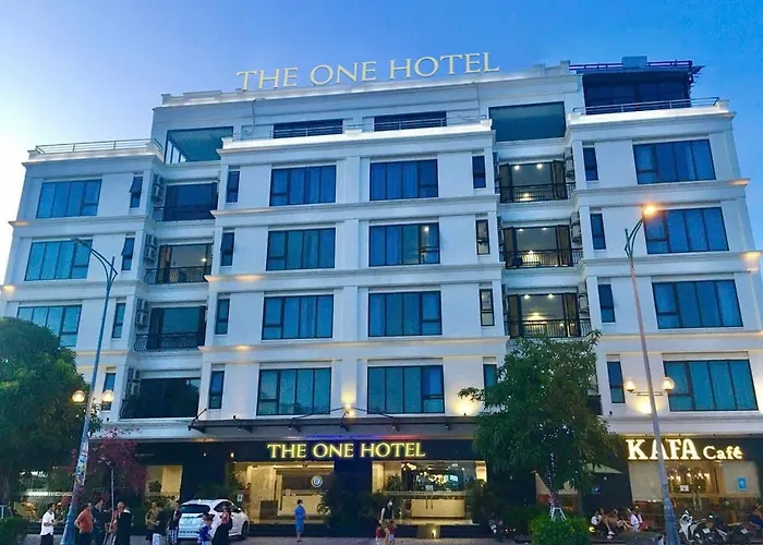 The One 3* Hạ Long